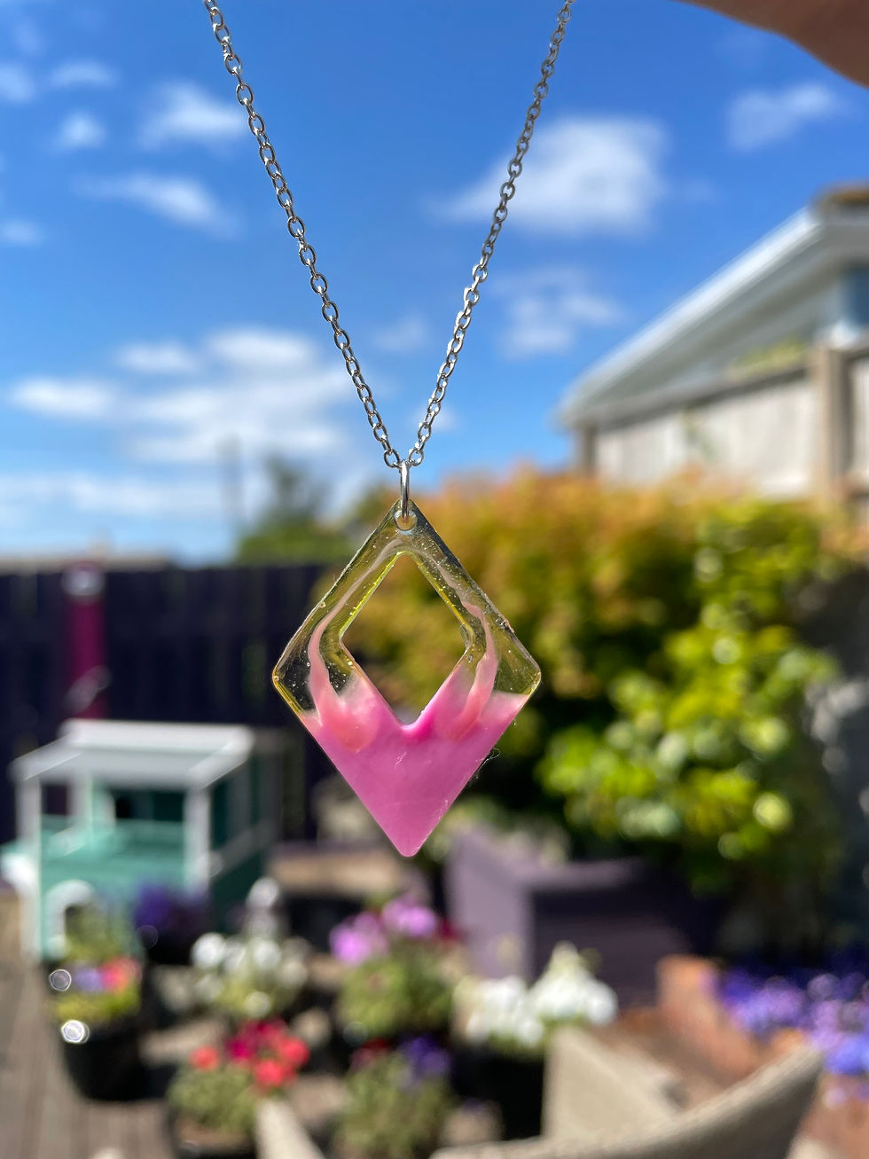 Thumbnail: Pink-Clear Diamond Cut-out