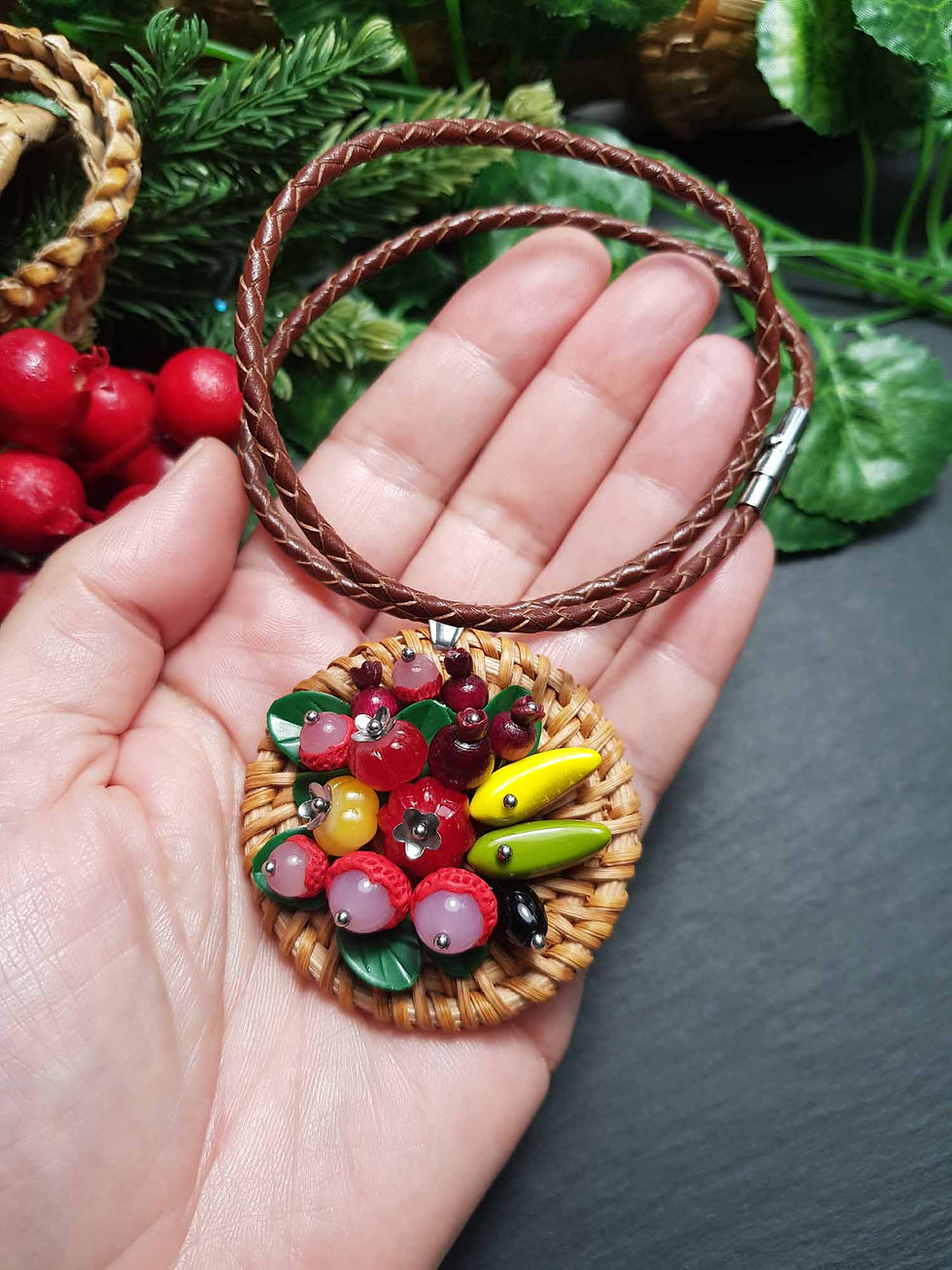 Miniature : Collier tour de cou cuir tressé aimanté salade de fruits - 3479C
