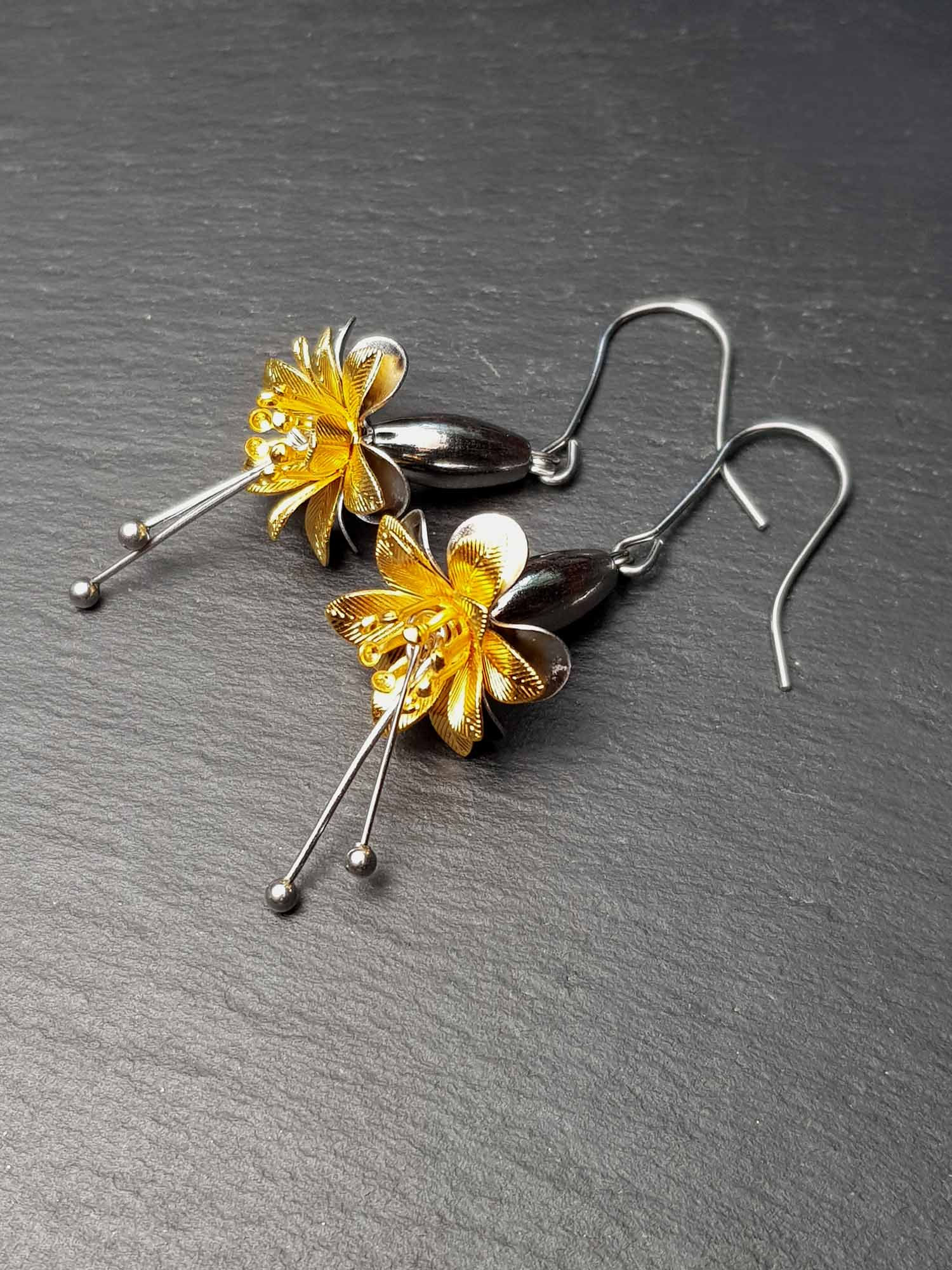 Boucles fuchsia ou clochettes - 3130