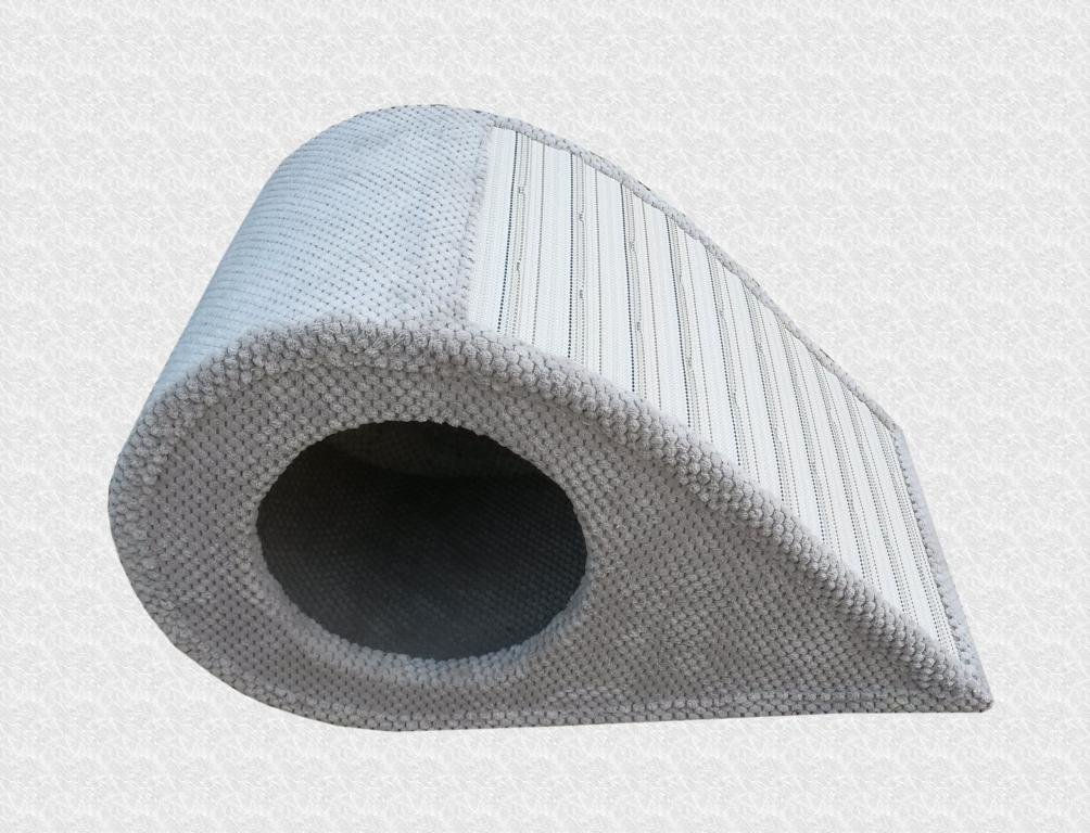 Teardrop scratcher