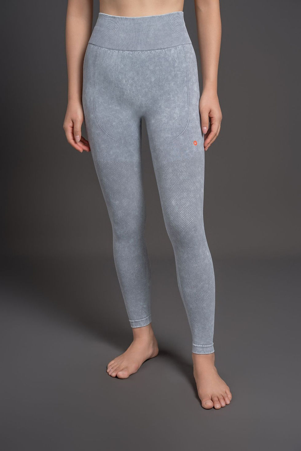 Thumbnail: Mélange Textured Sculpting 7/8 Leggings