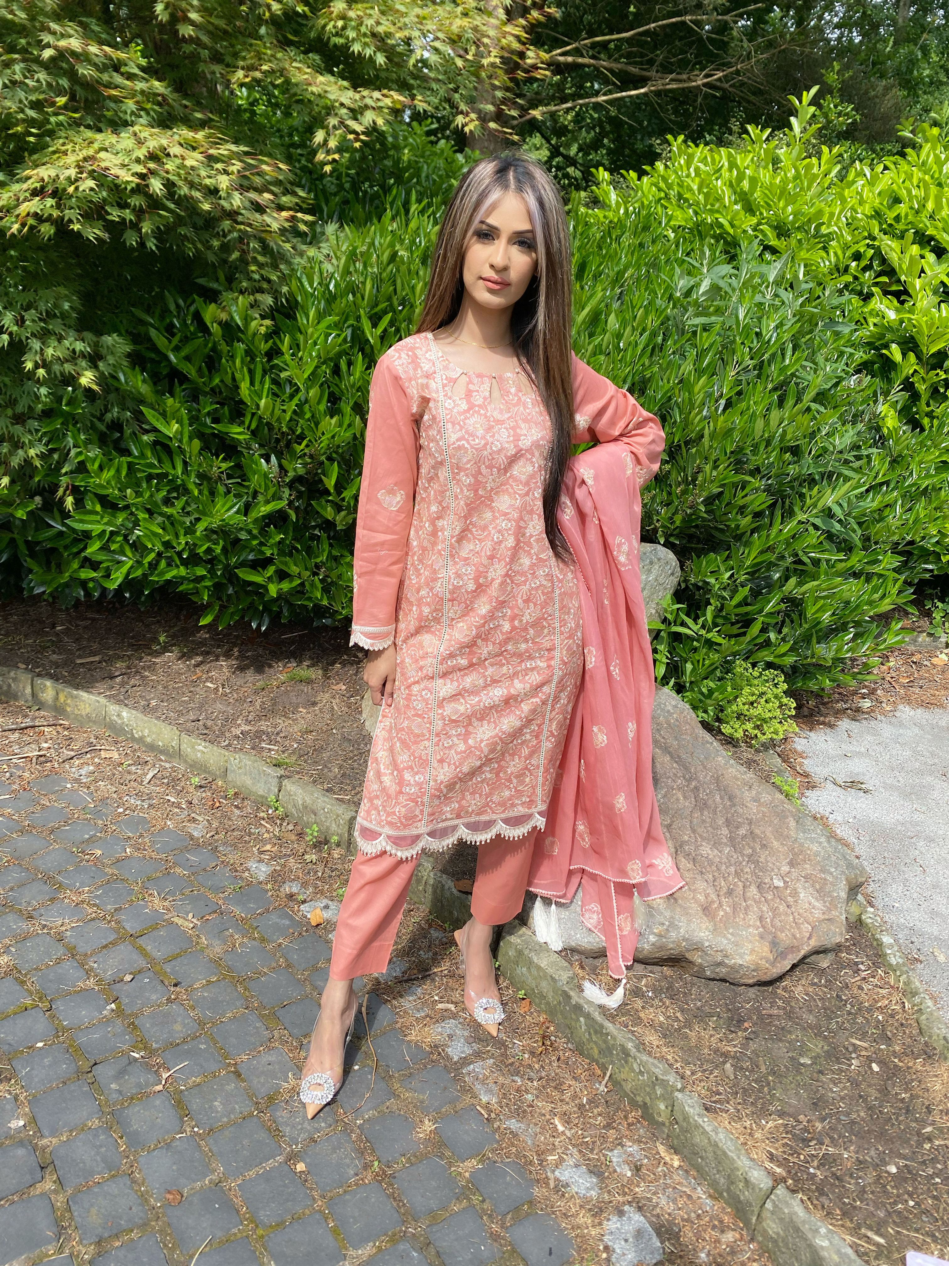 Bareeze Peach (S & XL)