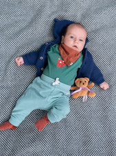 baby portrait, blanket