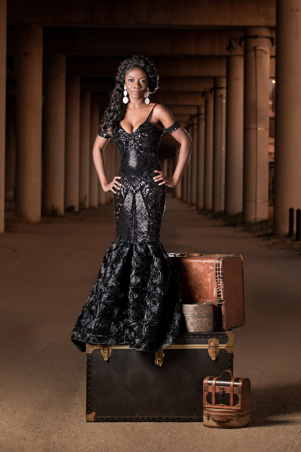 Black_Sequins_MermaidGown (2)
