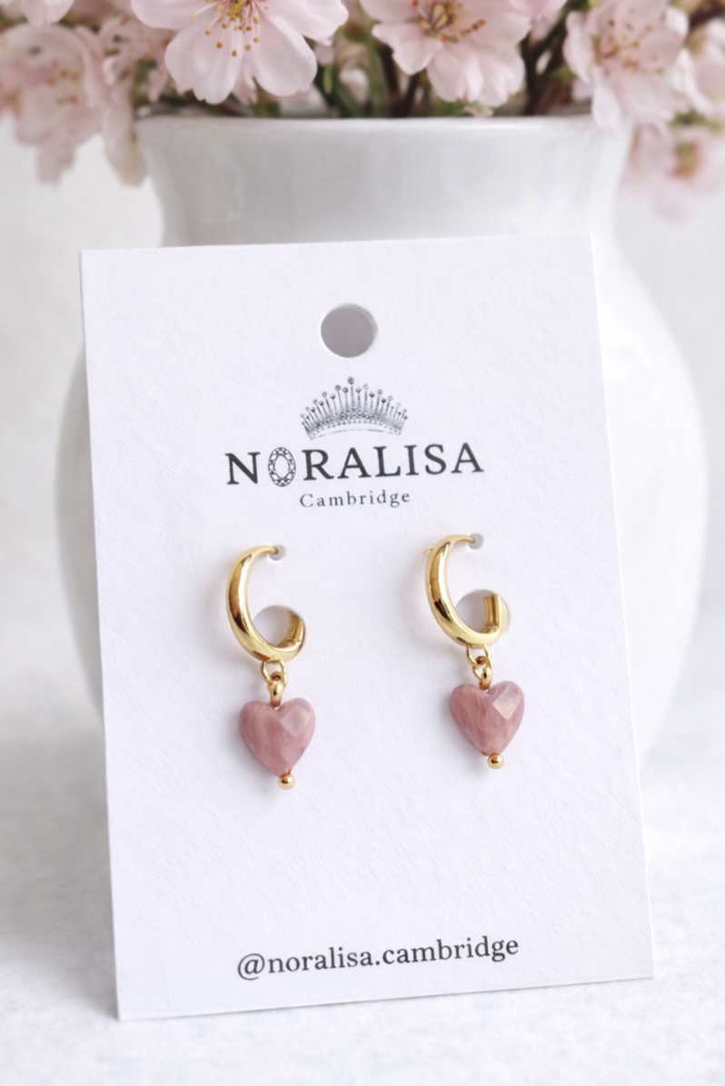 Thumbnail: Copy of HUGGIE STONE HEART - faceted heart shape stone with Huggie Hoops of 