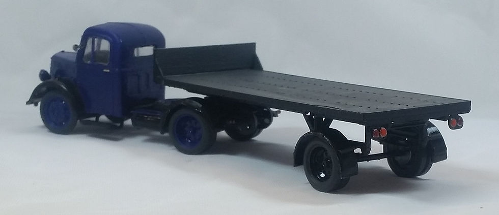 Thumbnail: Bedford OSS Tractor and 18' Scammell trailer kit