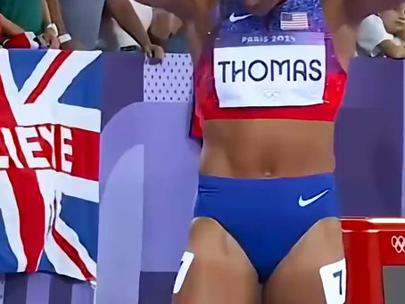 Gabby Thomas Did it For Her Mom ❤️😱