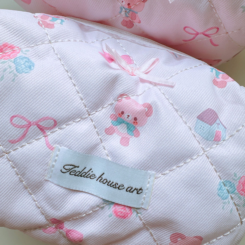 Thumbnail: Essentials Pouch