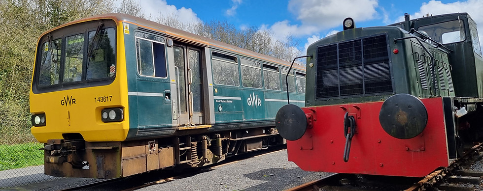 143617 and Torrington Cavalier.jpg