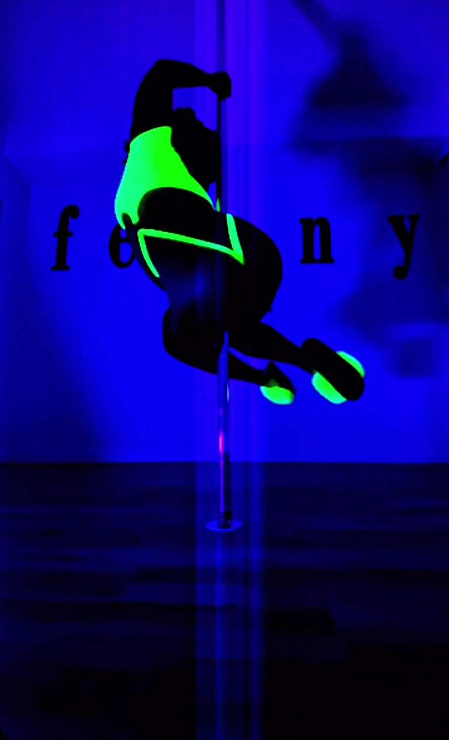 Thumbnail: Crop Top Corruption Neon Green