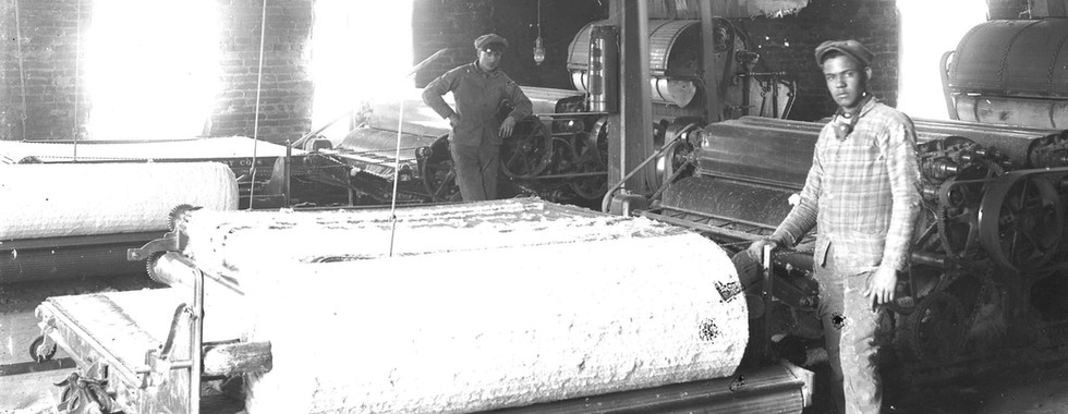 Bellefontaine Mattress factory employees at work