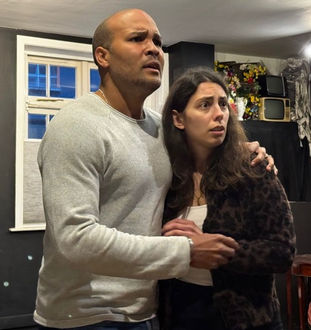 Theatre. Enfin en Scene ! 3 spectacles. London Macadam aime LES JUSTES d’Albert Camus d' Exchange Theatre. 28,29 et 30 juin. 