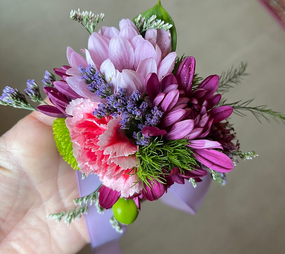 Thumbnail: Corsage