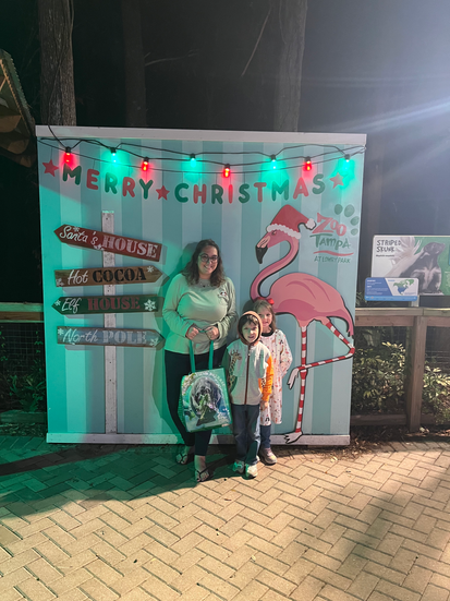 us with photo op at ZooTampa