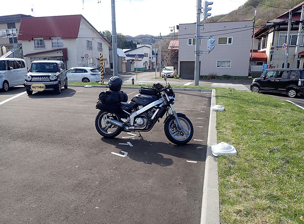 駐車場はそんなに広くないですが、バイク用の駐車場も用意されていました