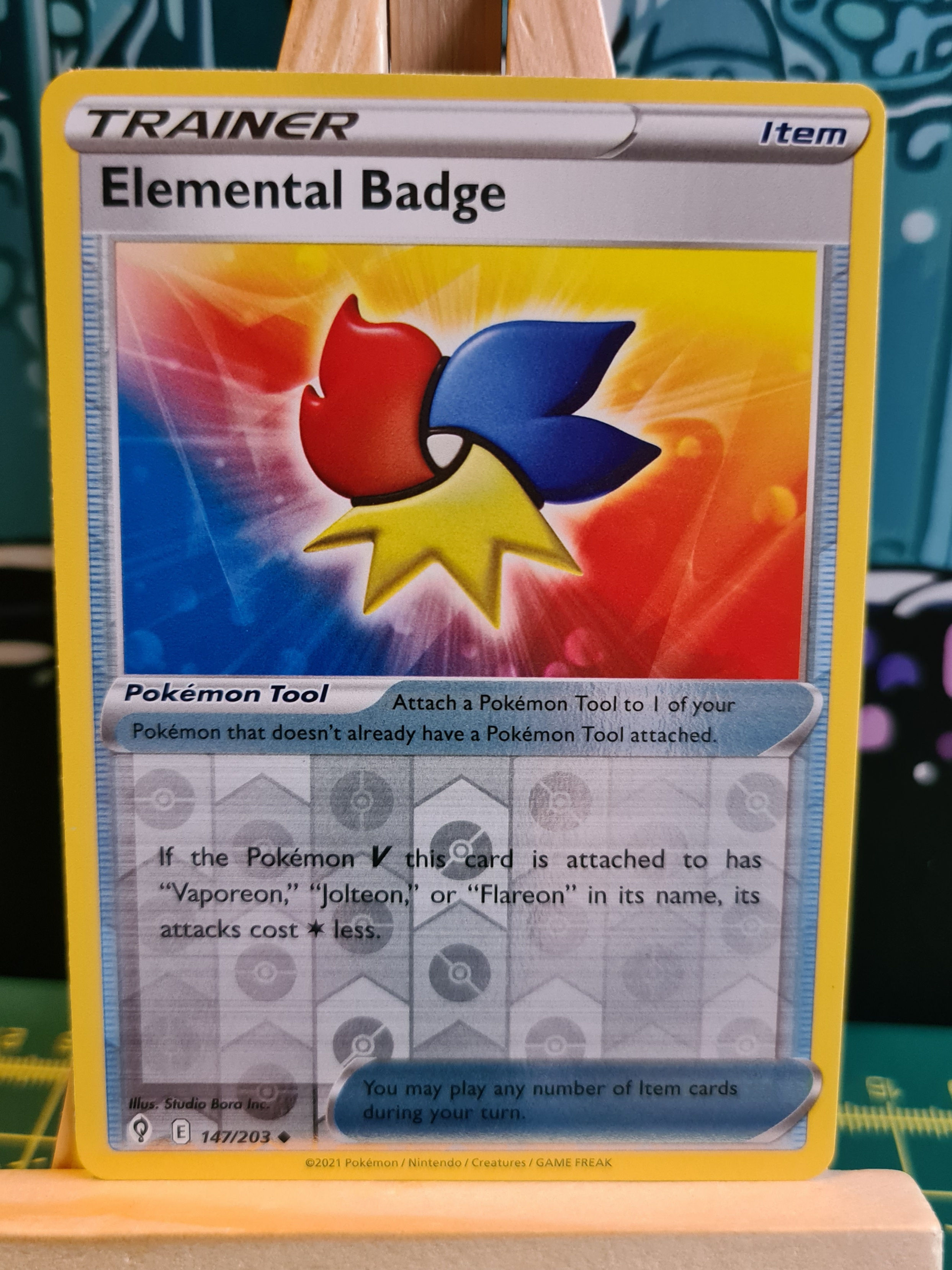 Elemental Badge Uncommon Reverse Holo 147/203- Evolving Skies