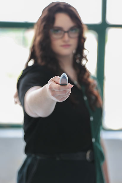 Mo_Headshot-12.jpg
