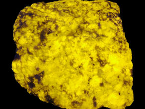 Wernerite- A Spectacular Long Wave Mineral