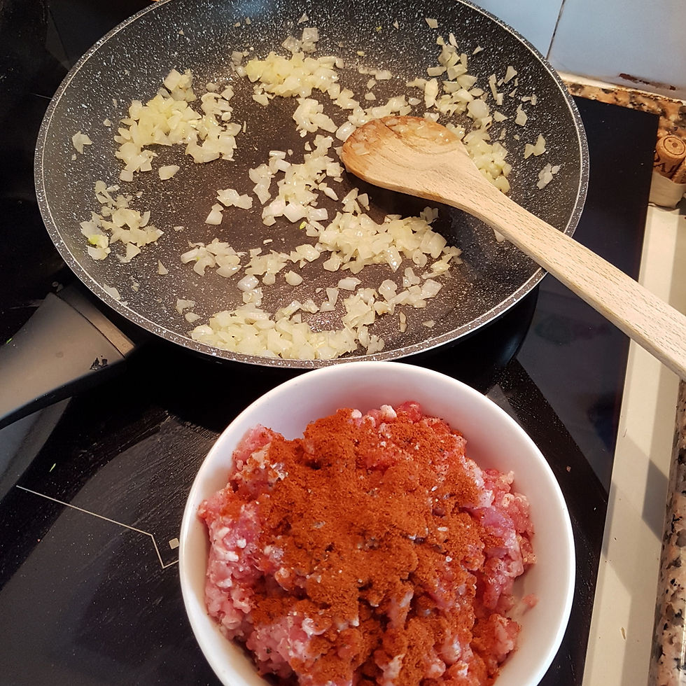 fry onion in frying pan