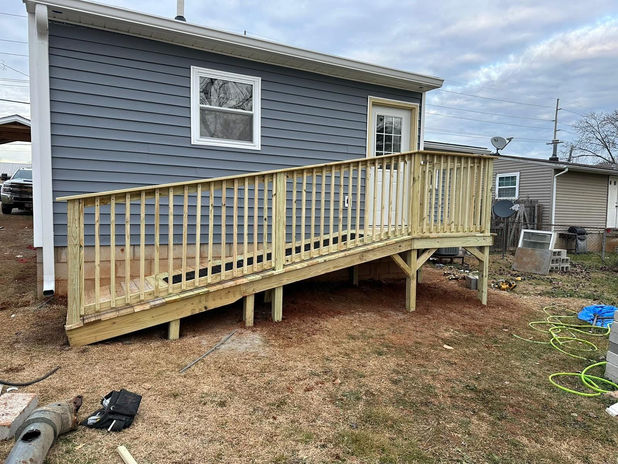 small deck built in bowling green ky