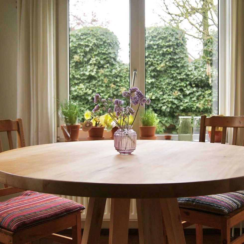 Ronde eettafel plataan