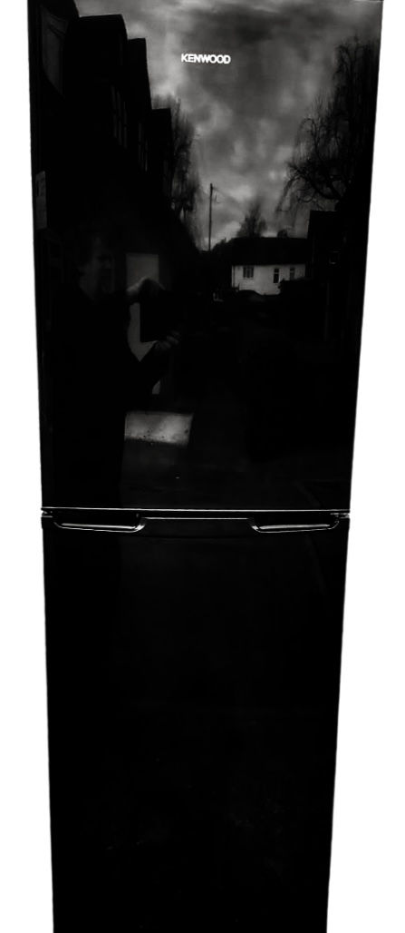 Black logik fridge freezer clearance