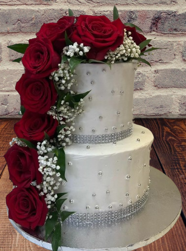 2 tier cascading red roses