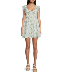 Floral Print Flutter Sleeve Empire Waist Smocked Bodice Tiered Babydoll Dress (in Ivory / Sage)