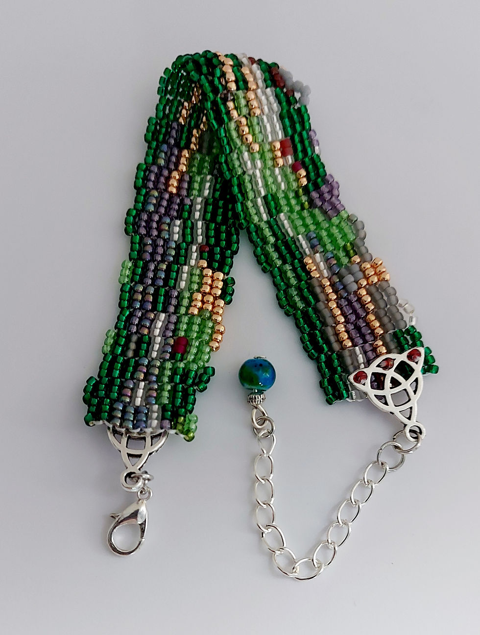 Thumbnail: Christmas colours bracelet