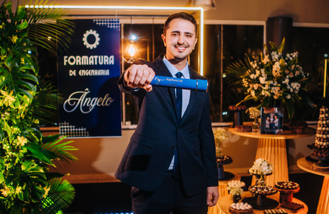 Ele formou!