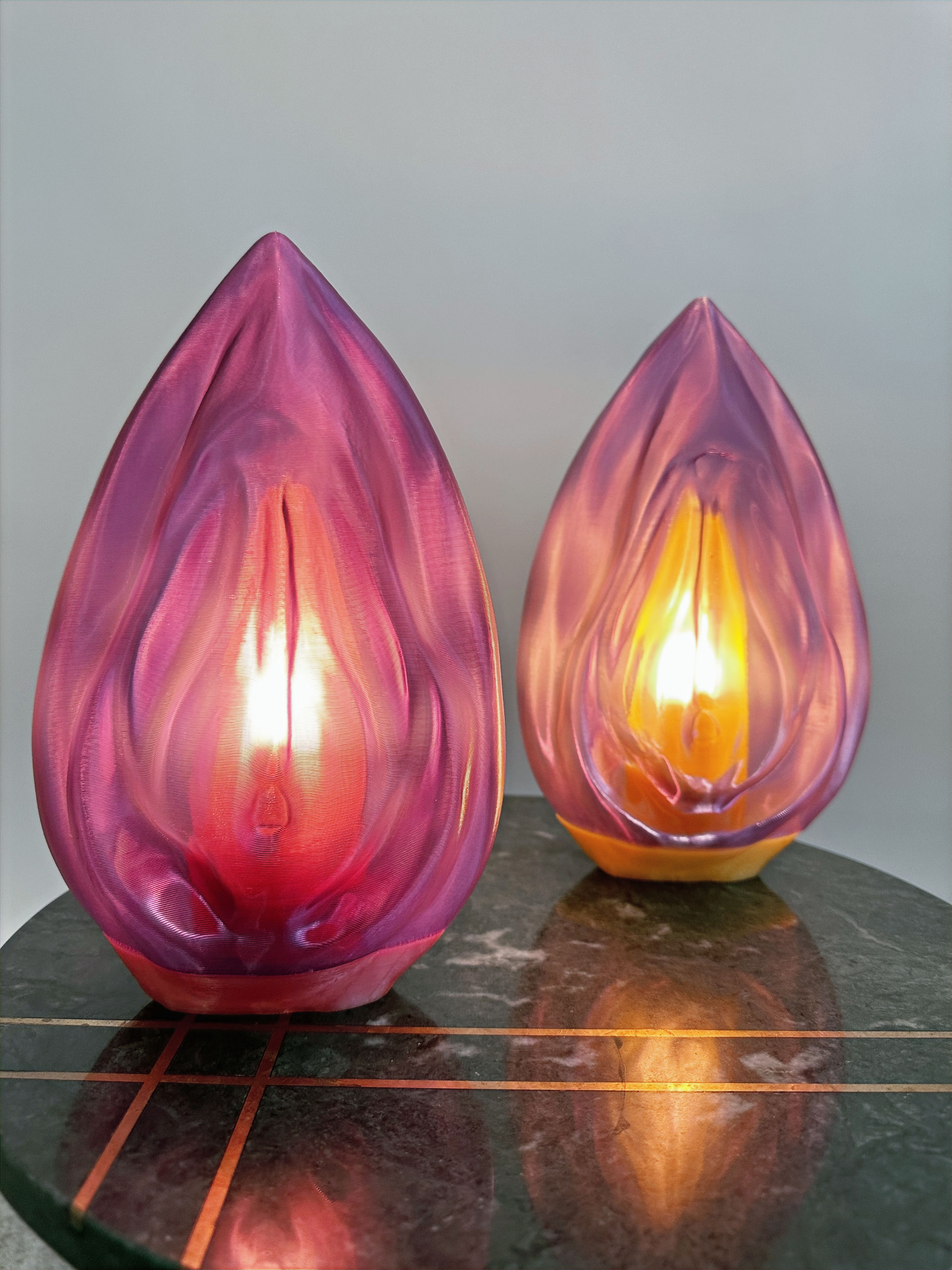 VULVA LAMP
