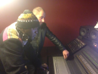 Tonton Alka feat Daddy Lord C en studio