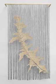 Espacio Líquido + La Gran_Ana Teresa Barboza. Dien…de algodón y estructura de bronce. 140 x 78 cm.jpg