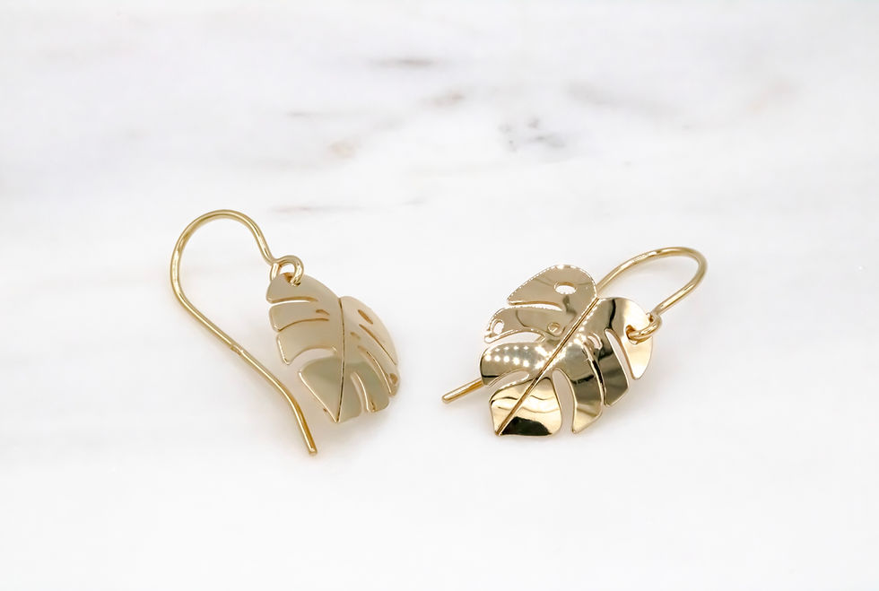 Thumbnail: 14 karat yellow gold monstera leaf drop earrings