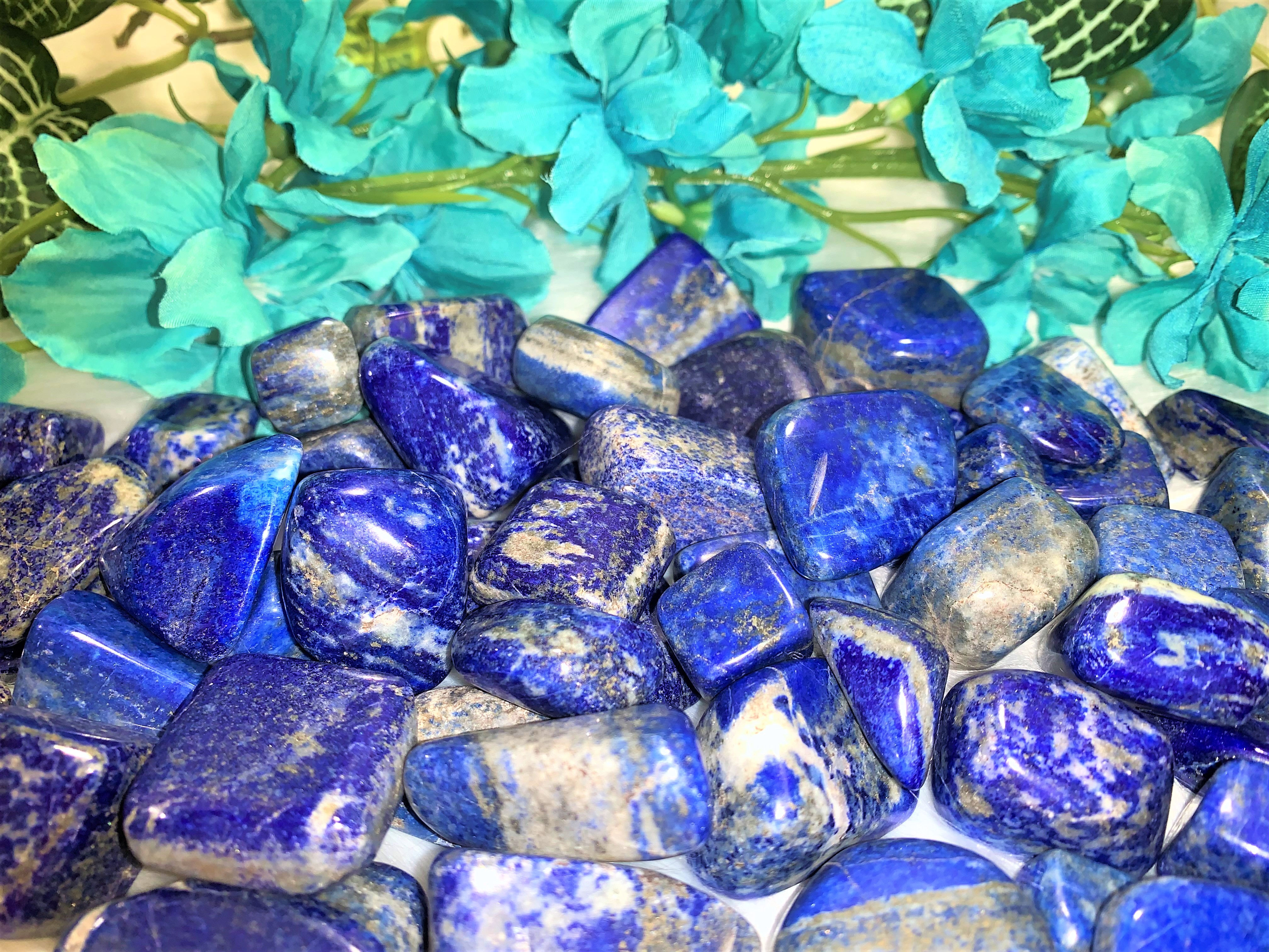 Lapis Lazuli Tumbled Crystal: Grade AAA