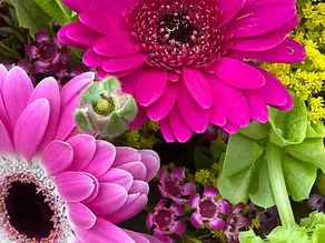 Floral Moss-Covered Purse Workshop at CJ's Gift Shop in Valley Center