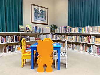 Library Kids_edited.jpg