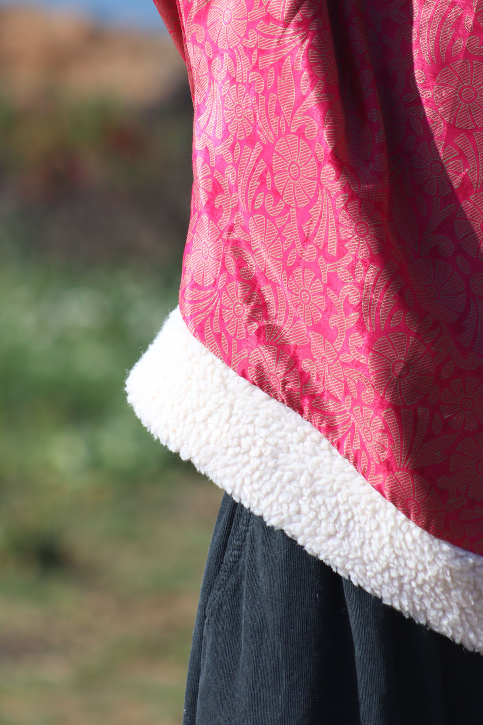 Thumbnail: fur sweat
