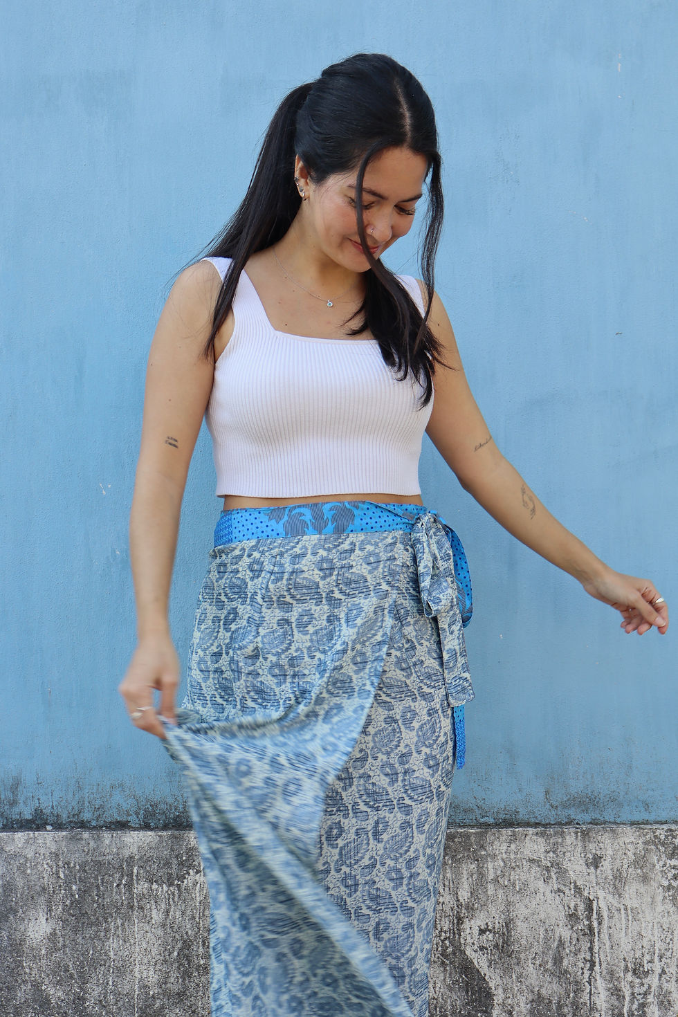 Thumbnail: long skirt