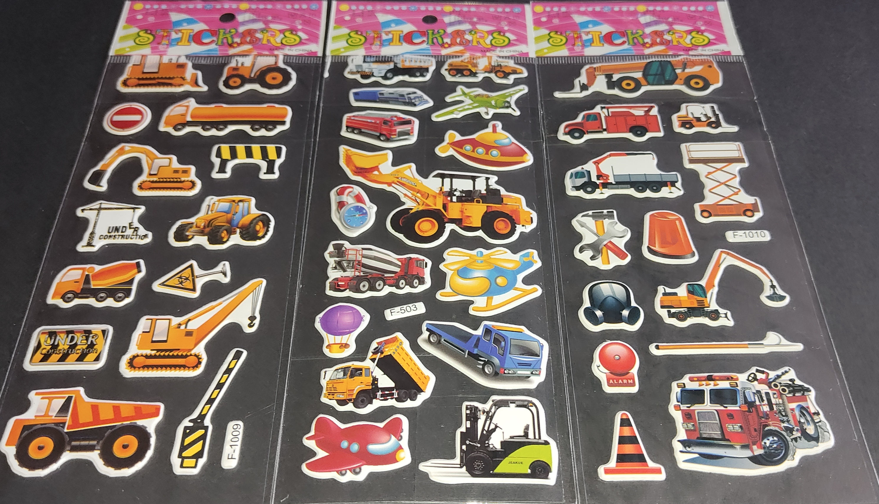 Lot de 3 planches de stickers transport modèle 1