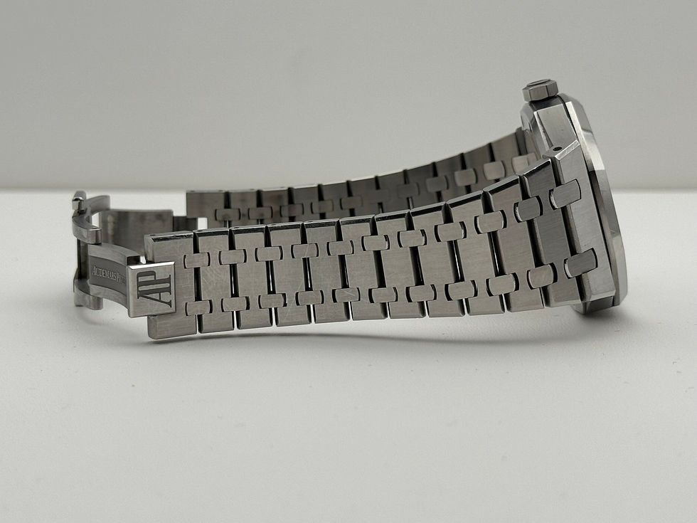Thumbnail: Audemars Piguet Royal Oak 41mm stainless steel ref. 15500ST.OO.1220ST.03 with black dial, full set.