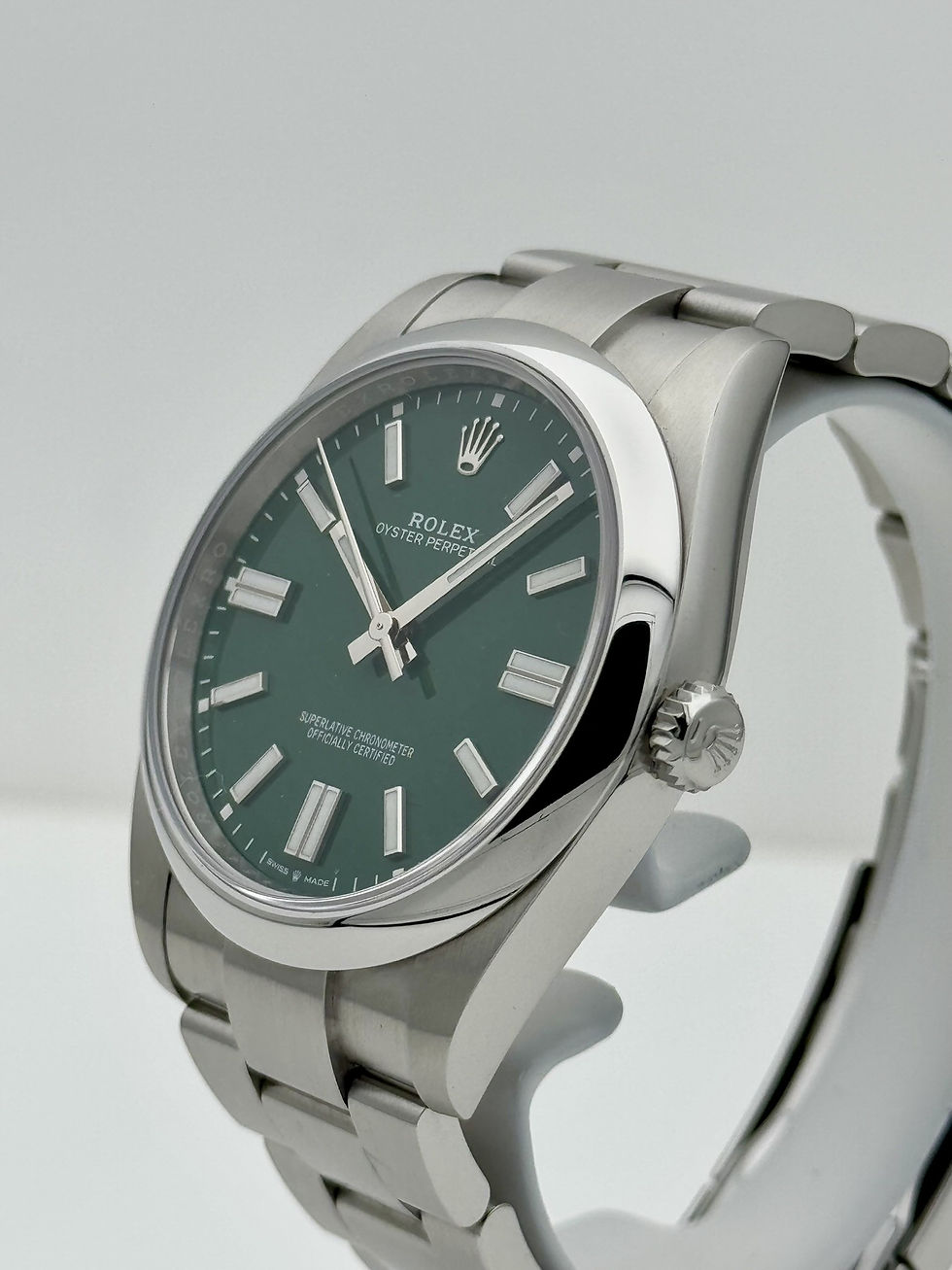 Thumbnail: Rolex Oyster Perpetual 40 Green Dial 124300