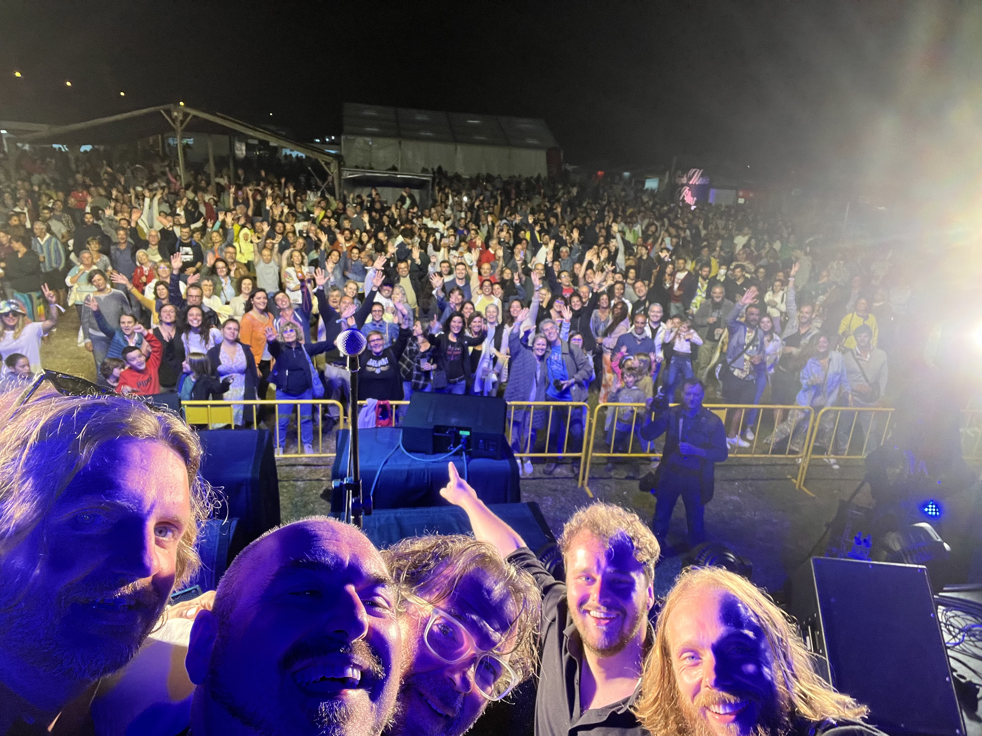 The BluesBones live auf der Bühne, Buchung über Big D Bookings