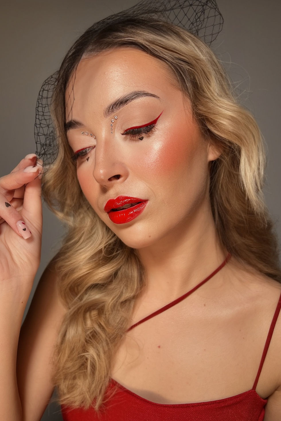 Ilona Gil - Makeup Artist & Beautician