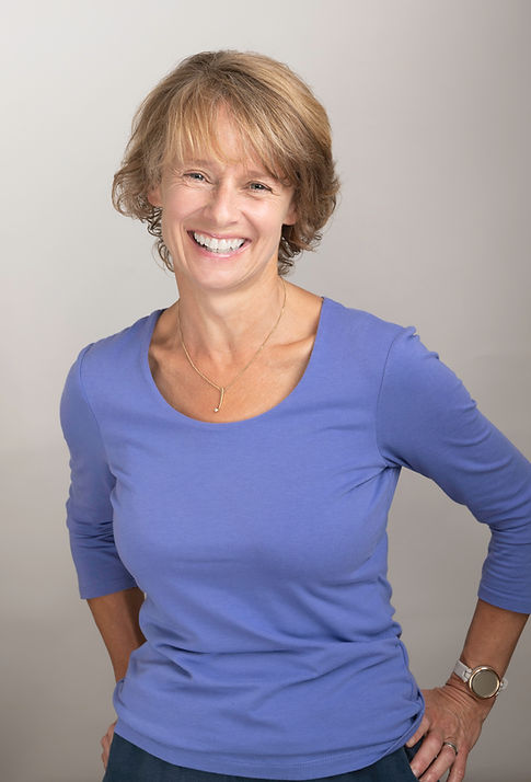 Dr Julie Best psychotherapist