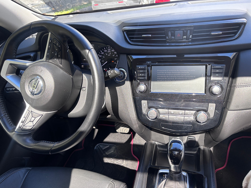 Miniatura: Nissan Xtrail Exclusive 2023