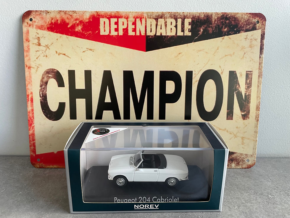 Voiture miniature PEUGEOT 204 Cabriolet 1967 - Blanc