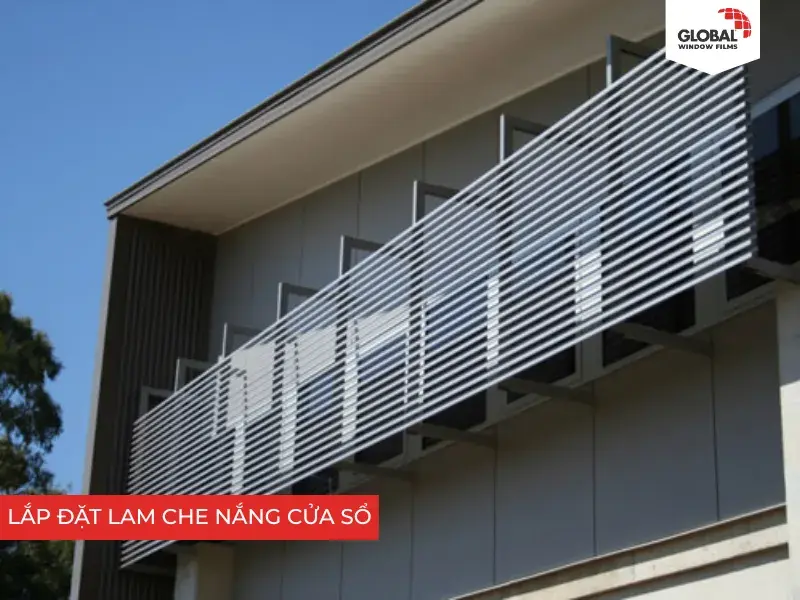 Dùng lam che nắng cửa sổ hiện đại và thẩm mỹ