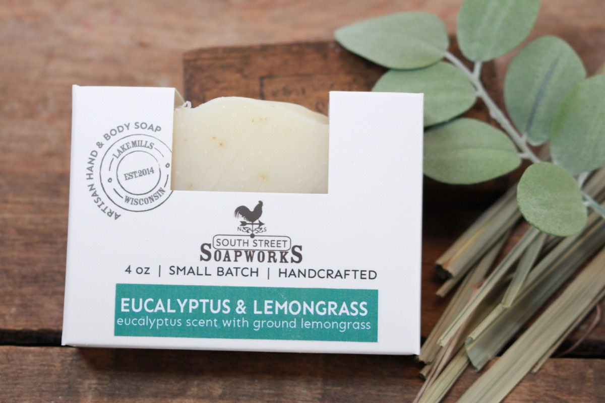 EUCALYPTUS & LEMONGRASS