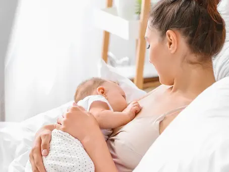 Đang cho con bú có nhổ răng khôn được không? Thời điểm vàng để thực hiện an toàn